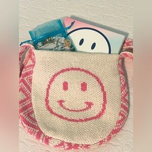 Girls accessories bundle from Strong Selfie.